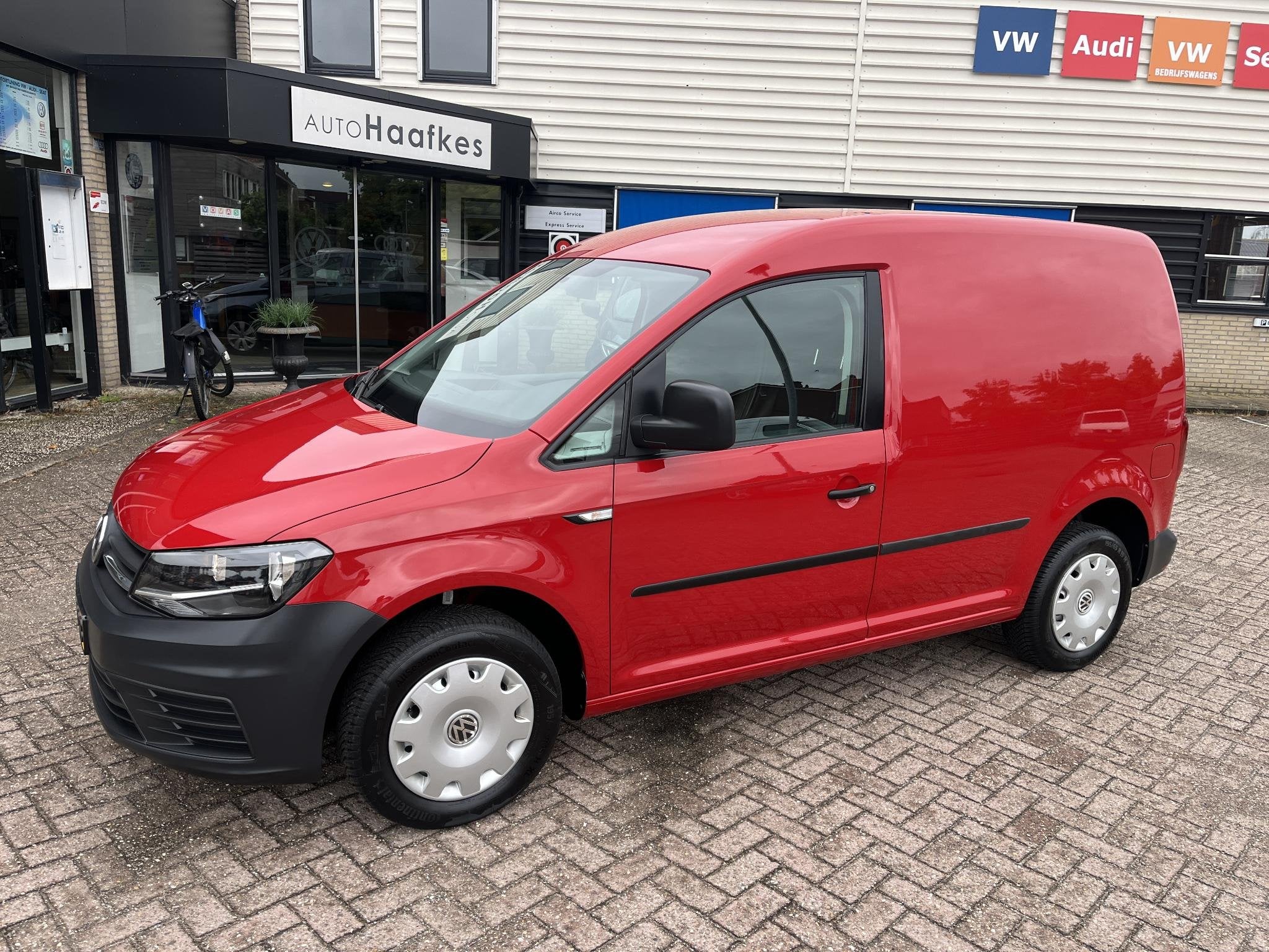 Volkswagen Caddy 1.0 TSI L1H1 BMT Trendline Eerste eigenaar,, Auto's, Voorwielaandrijving, Gebruikt, Volkswagen, 102 pk