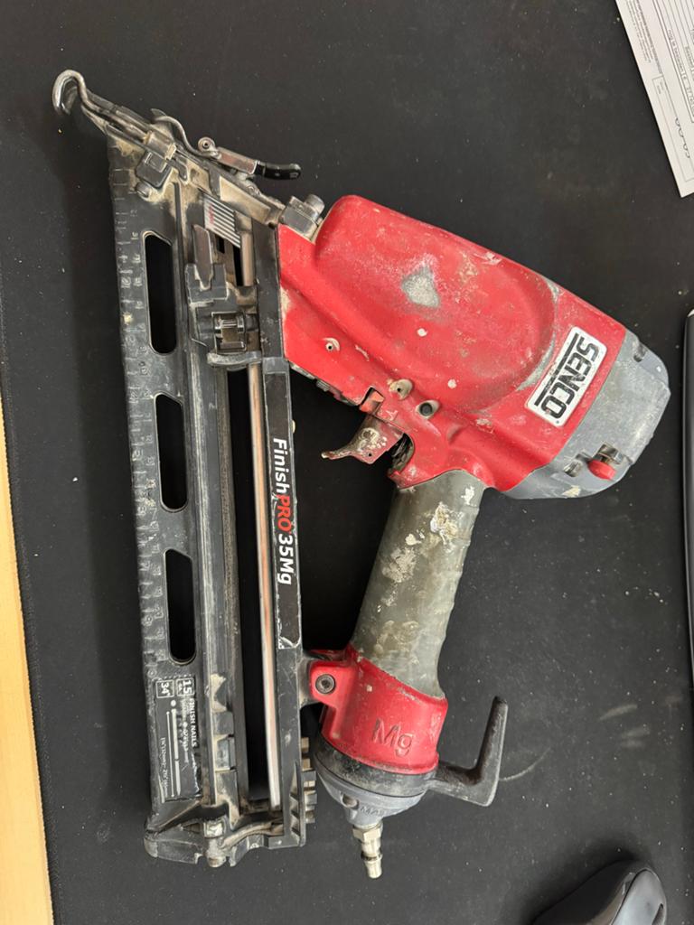 3x Senco tackers in, Doe-het-zelf en Verbouw, Ophalen, Gebruikt