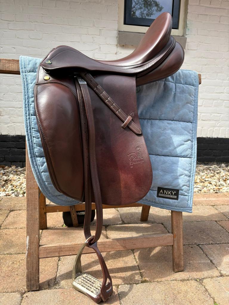 Prestige Top Dressage SP 17” 33 boom dressuurzadel, Dieren en Toebehoren, Paarden en Pony's | Zadels, Ophalen of Verzenden, Gebruikt