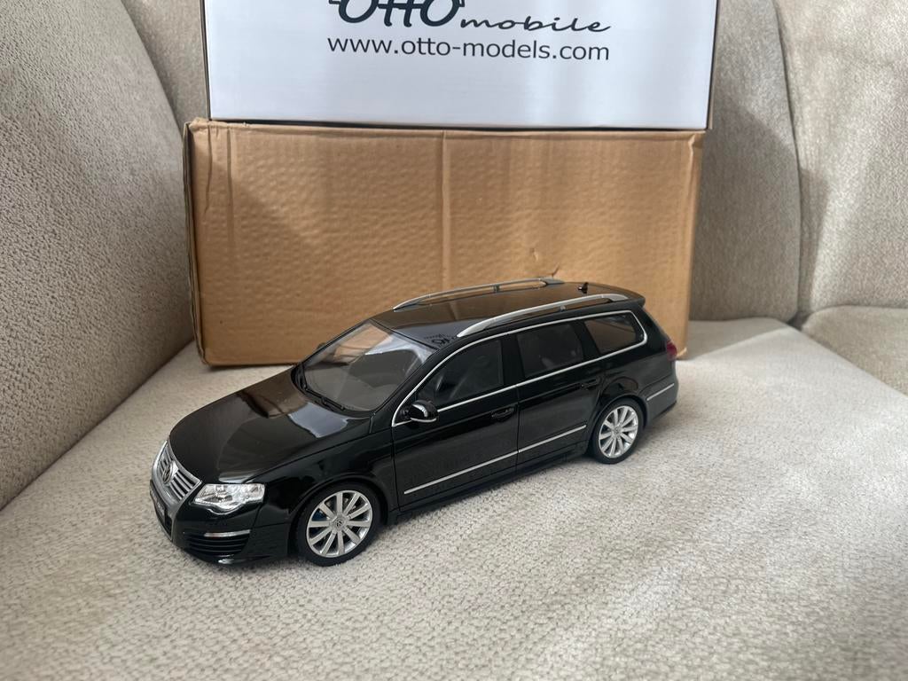 SALE! Ottomobile Volkswagen Passat R36 B6 2008 Black OT938, Hobby en Vrije tijd, Modelauto's | 1:18, Ophalen of Verzenden, Zo goed als nieuw