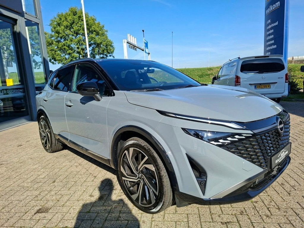Nissan QASHQAI 1.3 MHEV X TEKNA PLUS NARDOGREY PANO LMV WIDE, Auto's, Automaat, Gebruikt, Huisgarantie, 4 cilinders