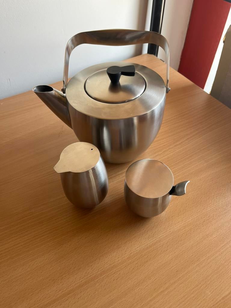 Nette Bodum theepot mat RVS met melk en suiker, Gebruikt, Ophalen of Verzenden, Zilver, Metaal