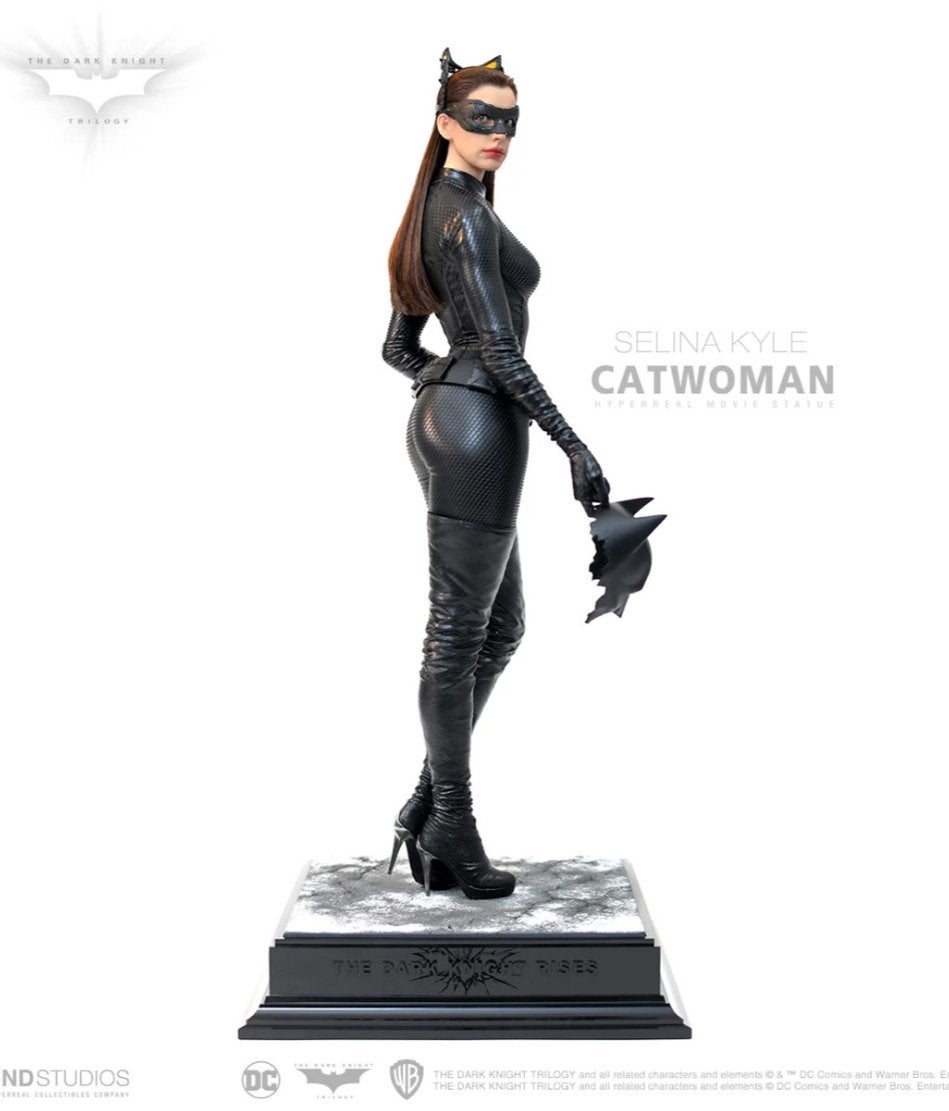 Catwoman Selina Kyle Hyperreal Movie Statue, Ophalen of Verzenden, Nieuw, Mens