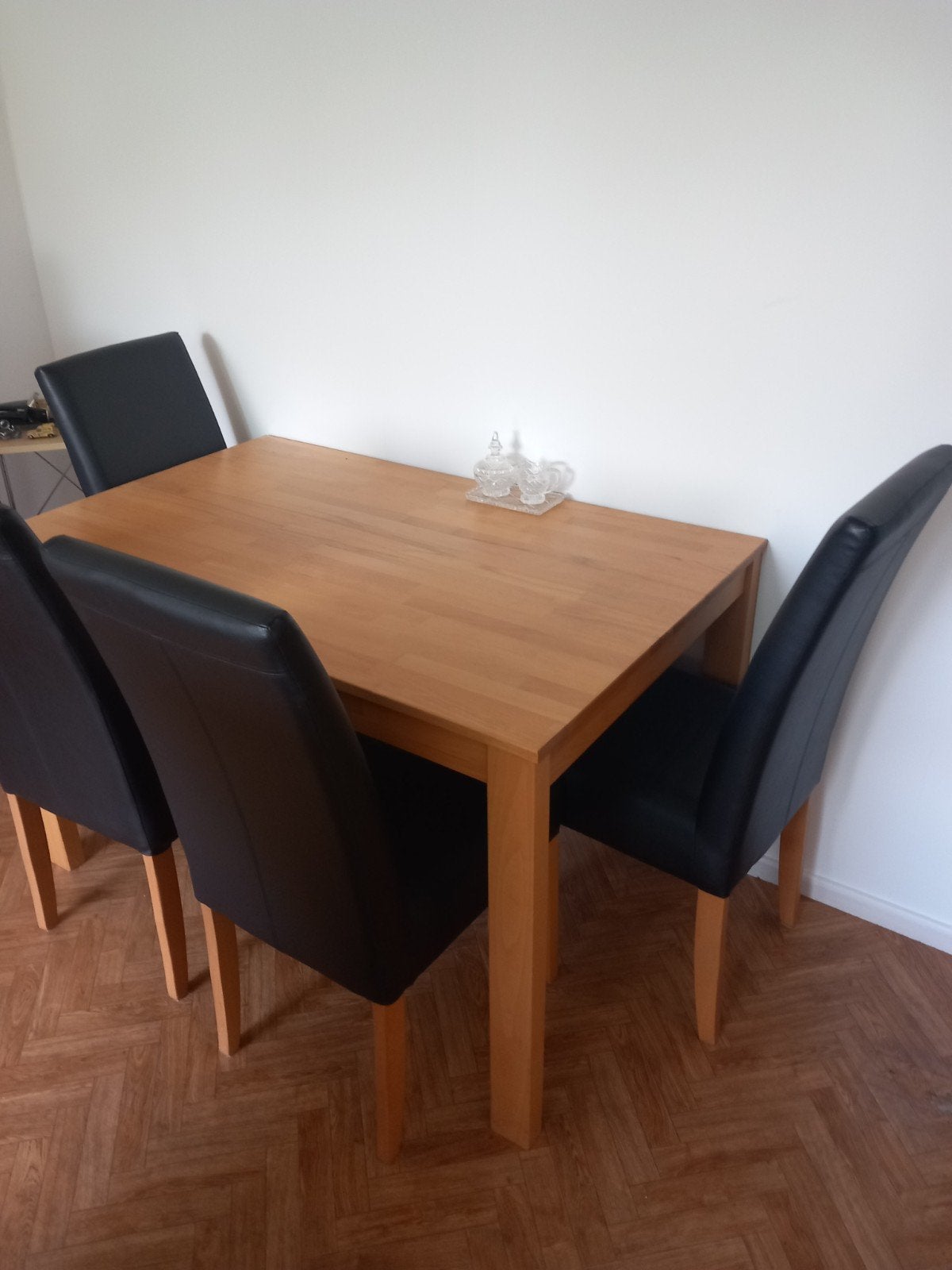 eethoek volhouten tafel, Huis en Inrichting, Ophalen, Gebruikt, 4 tot 6 stoelen