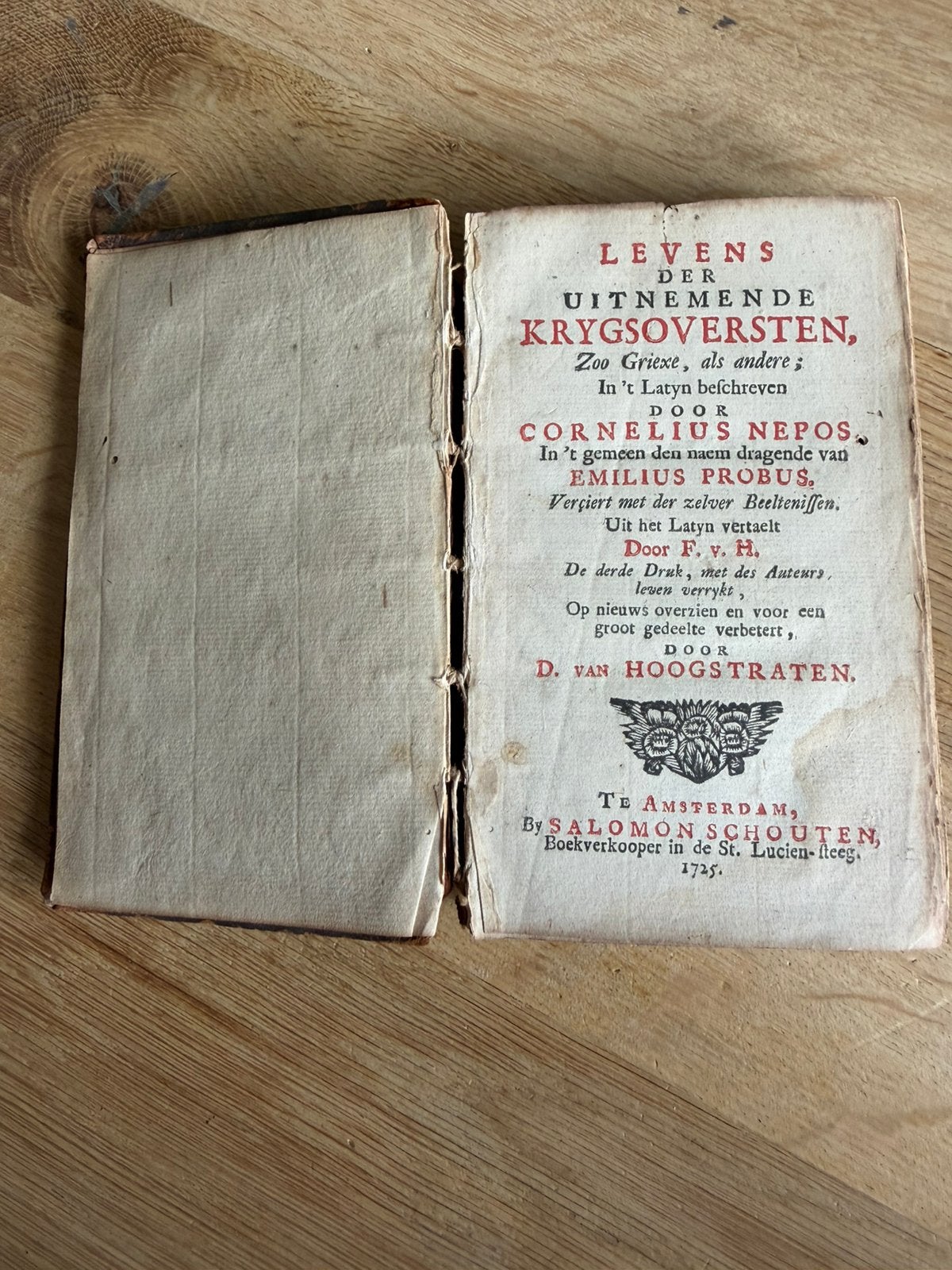Krygsoversten D. Van Hoogstraten 1725, Antiek en Kunst, Ophalen of Verzenden