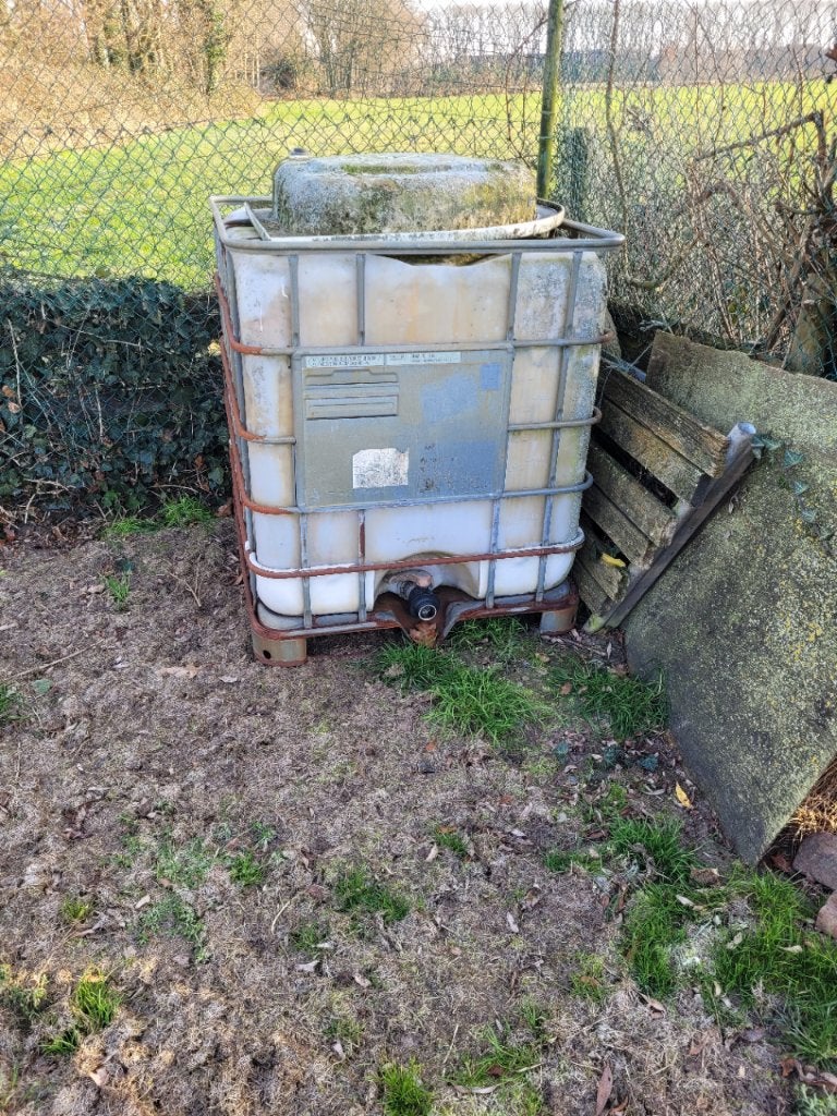 Watercontainer voor dier of plant Gratis, Ophalen, Gebruikt