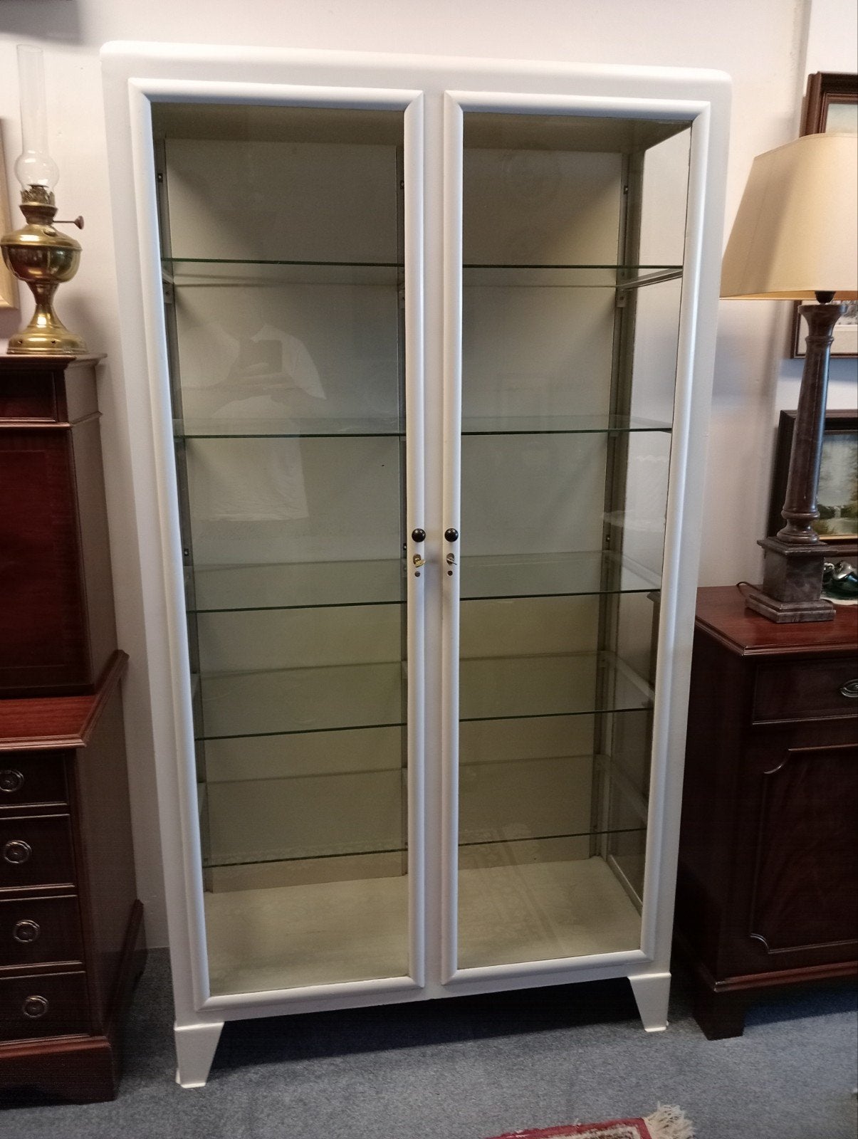 Vintage apotheker/medicijnkast in Nieuwstaat, Huis en Inrichting, Met deur(en), Onbekend@voorbeeld.com, Zo goed als nieuw, Onbekend