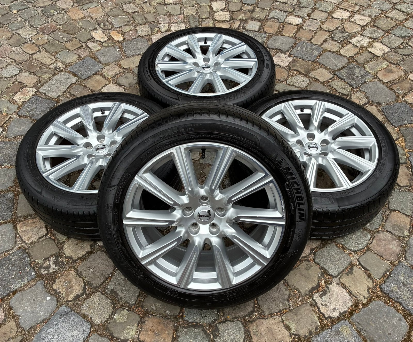 Volvo 18 inch V90 S90 MICHELIN zomerbanden +4.5mm 5x108, Auto-onderdelen, Banden en Velgen, Ophalen, 18 inch, Banden en Velgen