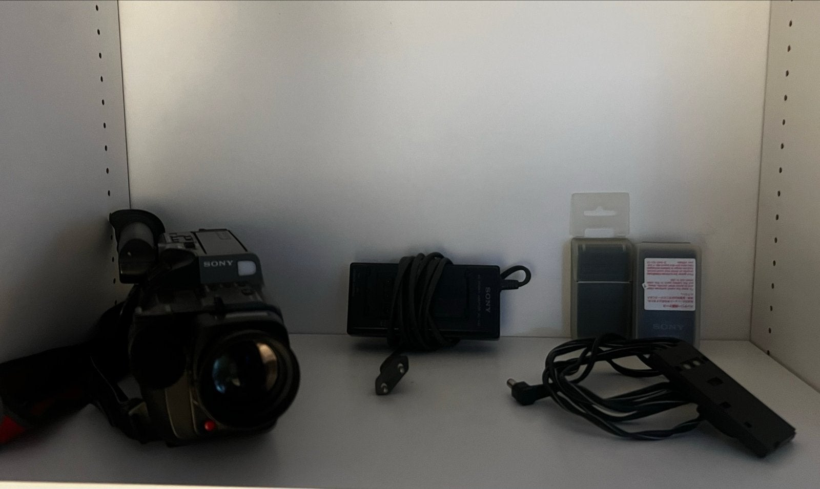 Vintage Sony Handycam Video 8 Camera - CCD-F330E, Ophalen of Verzenden, 8mm, Camera