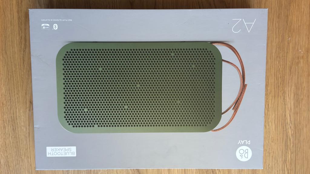 B&O Beoplay A2 BT speaker Green, Ophalen of Verzenden, Zo goed als nieuw