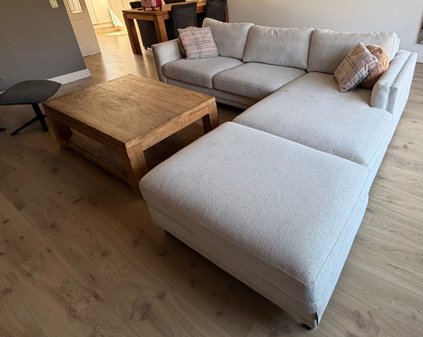 Bankstel met losse poef, Ophalen, 250 tot 300 cm, Gebruikt, Driepersoons