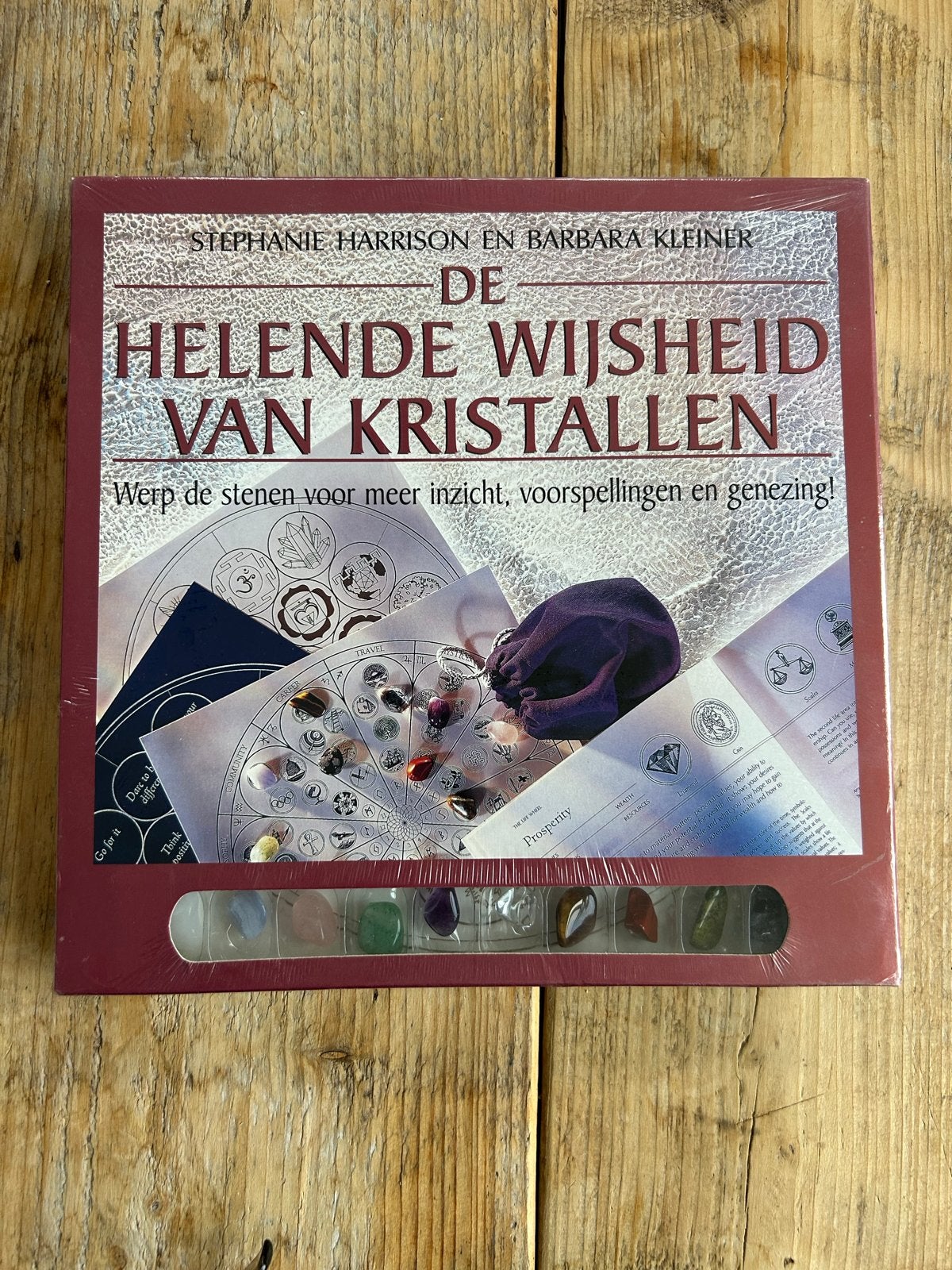 De Helende Wijsheid van Kristallen - Nieuw in folie, Ophalen of Verzenden, Nieuw, Spiritualiteit algemeen, Instructieboek