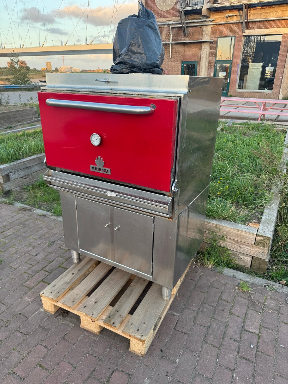 Mibrasa HMB 110 Houtskooloven - Professionele Kwaliteit, Witgoed en Apparatuur, Ophalen, Horeca-oven, 60 cm of meer, Vrijstaand