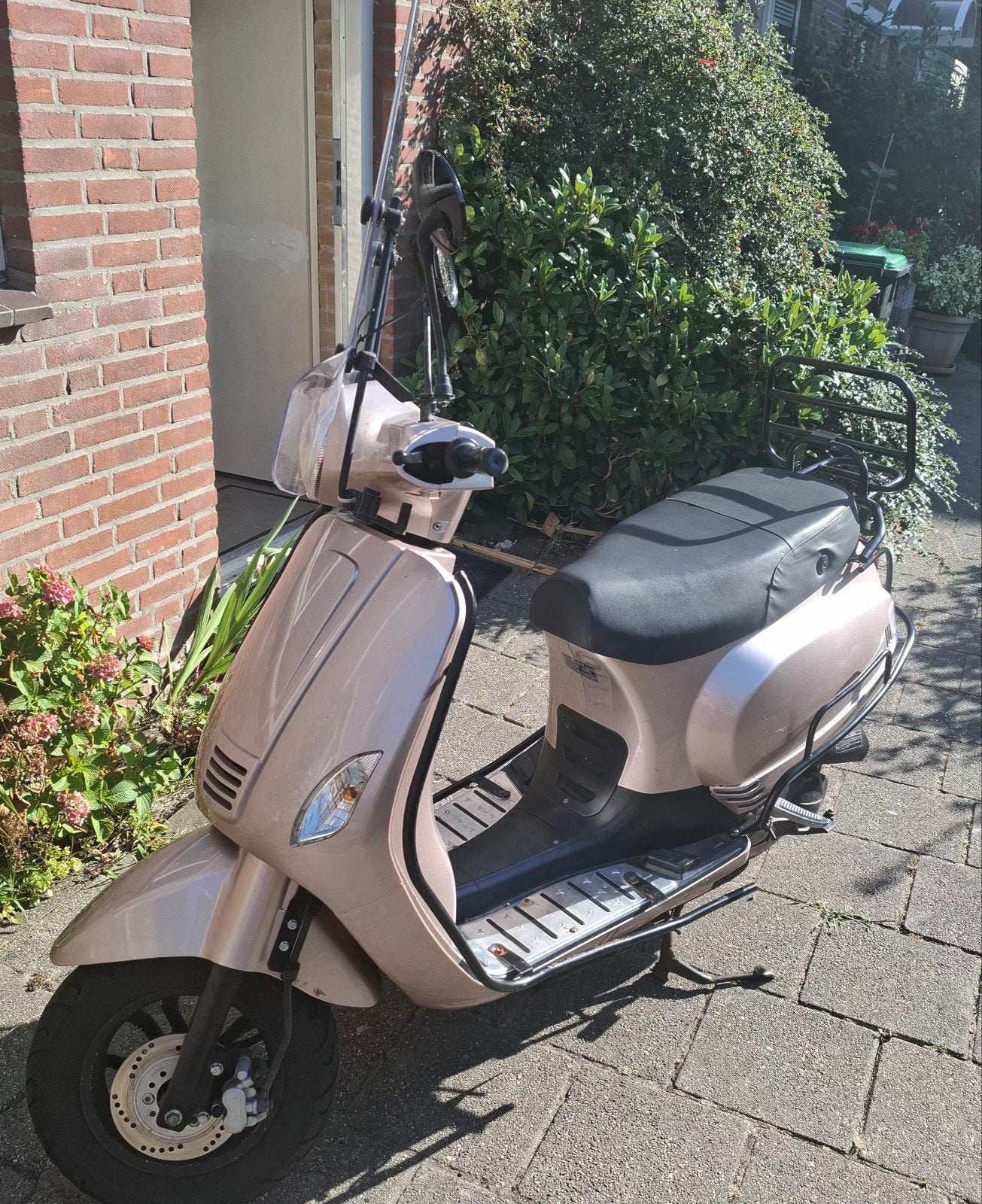 Riya  scooter luxury edition, Gebruikt, Benzine, Ophalen, Overige merken