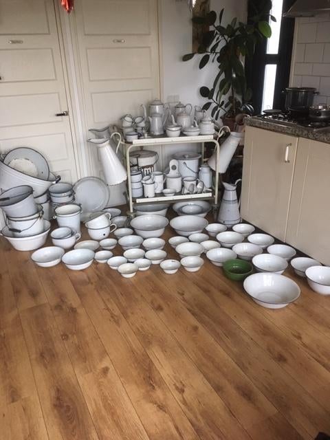 Keuken emaille wit, Ophalen