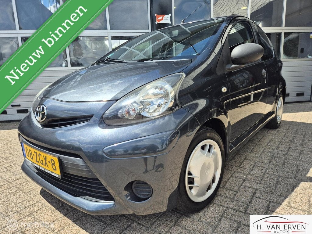 Toyota Aygo 1.0 VVT-i Comfort AIRCO NAP, Voorwielaandrijving, Euro 5, Stof, Zwart