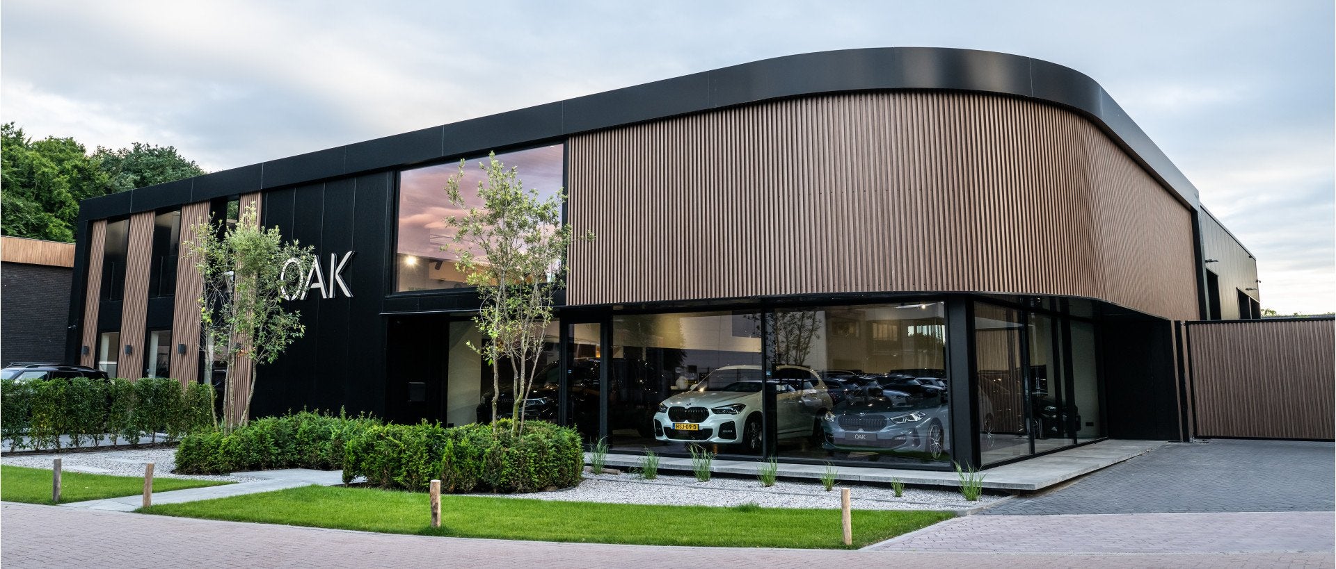 Alpina BMW ALPINA B3 BITURBO | NaviProf | Schuifdak | Leder, 12 maanden, Euro 6, Overige carrosserieën, Automatische klimaatregeling
