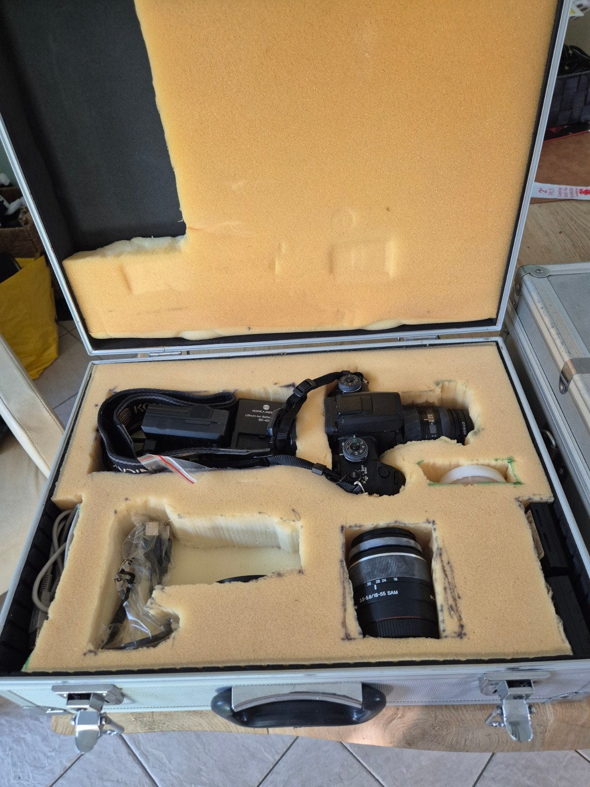 Konica Minolta Dynax 7D Spiegelreflexcamera met lenzen, Gebruikt, Spiegelreflex, Konica, Ophalen of Verzenden