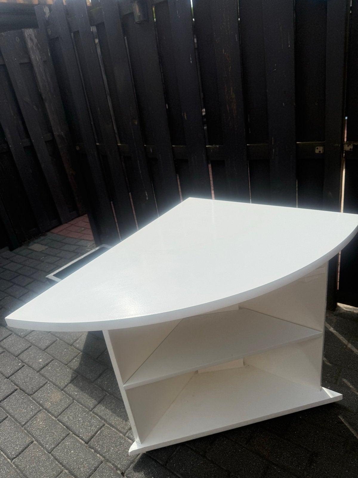 Zelfgemaakte Hoektafel met Opbergruimte - Wit, Gebruikt, 55 tot 75 cm, Overige vormen, Hout