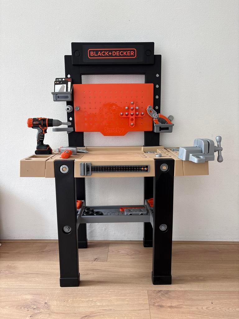 Speelgoed werkbankje Black+Decker, Ophalen, Gebruikt, Jongen of Meisje