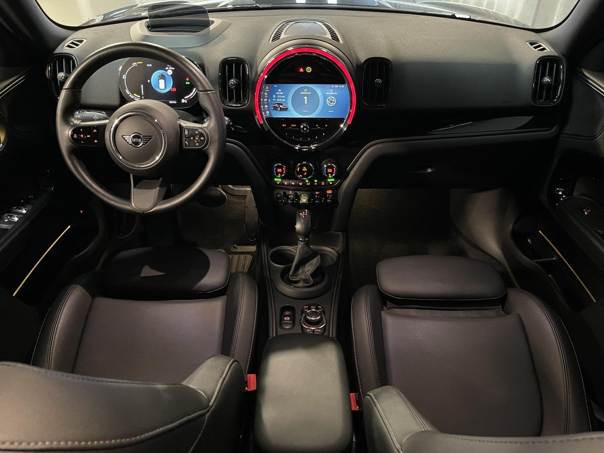 MINI Countryman 1.5 Cooper S E ALL4 18"/Adaptieve cruise/Spo, Dealer onderhouden, Gebruikt, Countryman, Leder en Stof