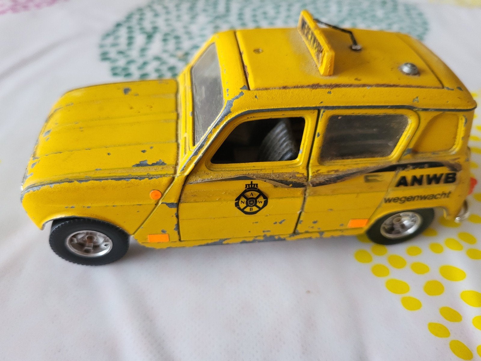 Burago Renault R4 Wegenwacht 1:24 - Mist achterklep, Ophalen of Verzenden