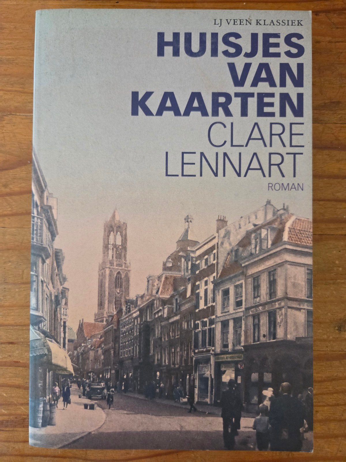 Claire Lennart - Huisjes van kaarten, Ophalen of Verzenden, Gelezen, Claire Lennart