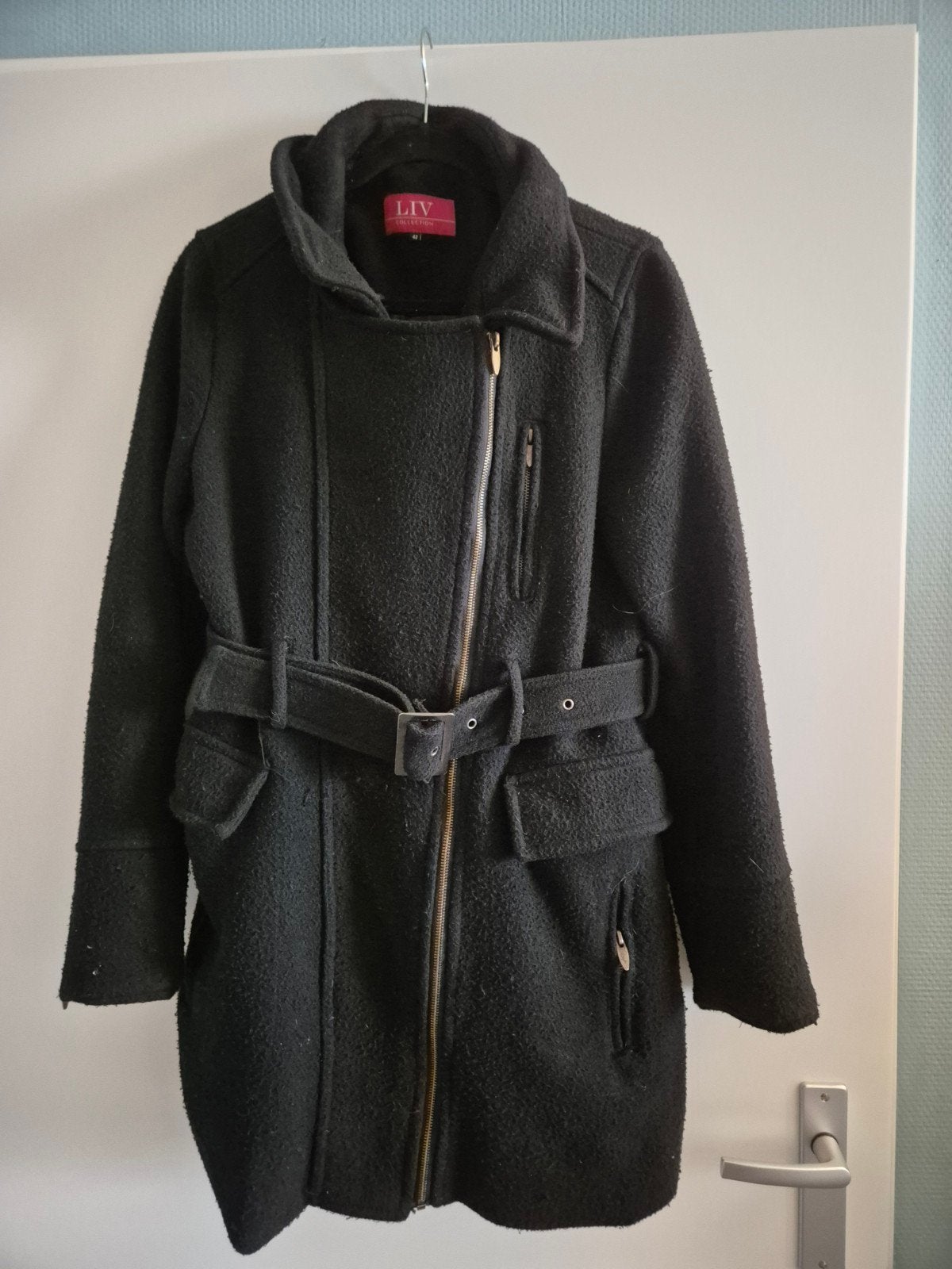 Liv winterjas maat 42, zo goed als nieuw, Kleding | Dames, Jassen | Winter, Zwart, Maat 42/44 (L), Ophalen of Verzenden, Zo goed als nieuw