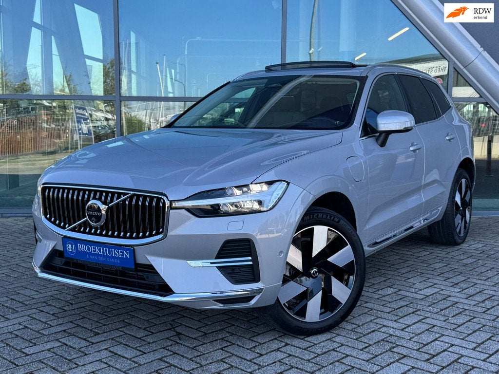 Volvo XC60 2.0 T8 Plug-in hybrid AWD Ultimate Bright 455pk L, Auto's, Volvo, Automaat, Gebruikt, 4 cilinders, 1969 cc