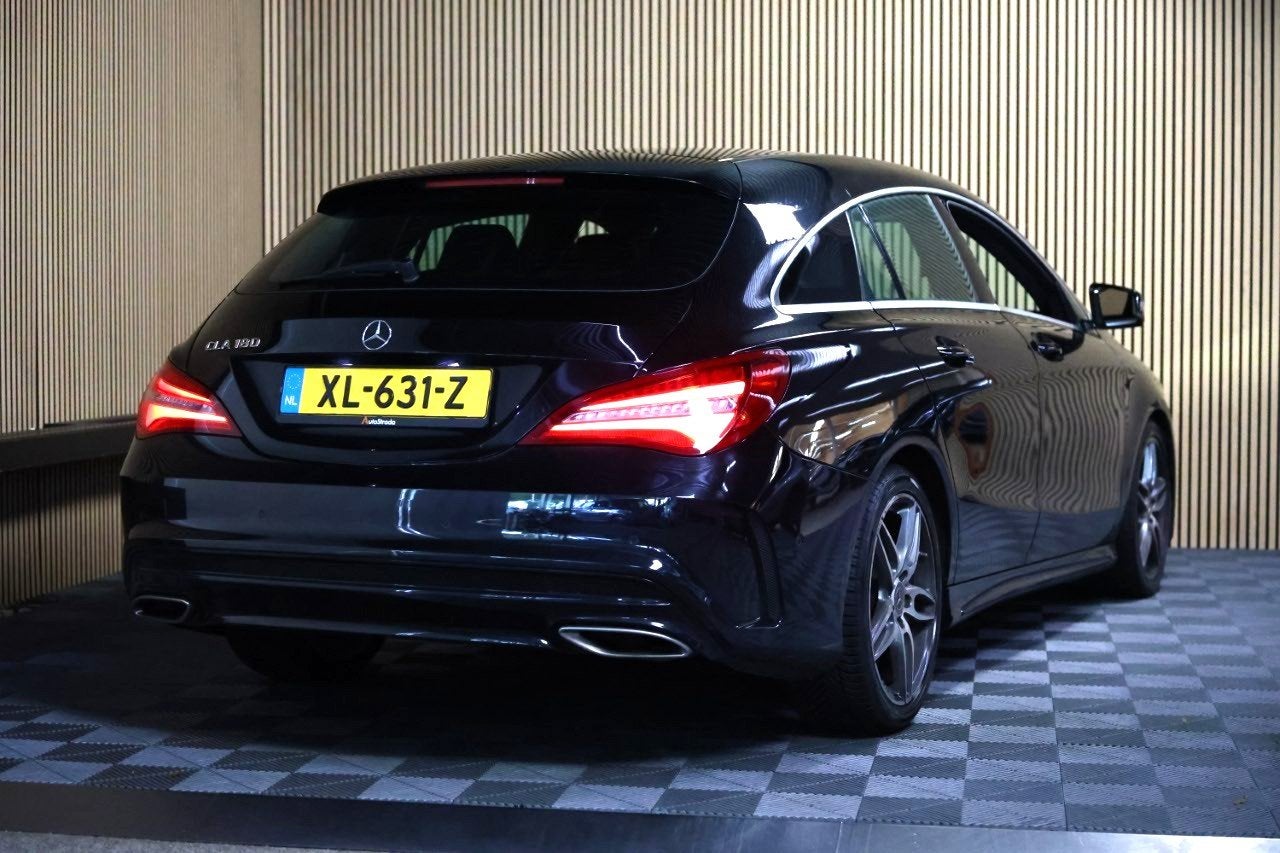 Mercedes-Benz CLA-Klasse 180 AMG Shooting Brake AUTOM AVM CA, Auto's, CLA, 730 kg, Gebruikt, 4 cilinders