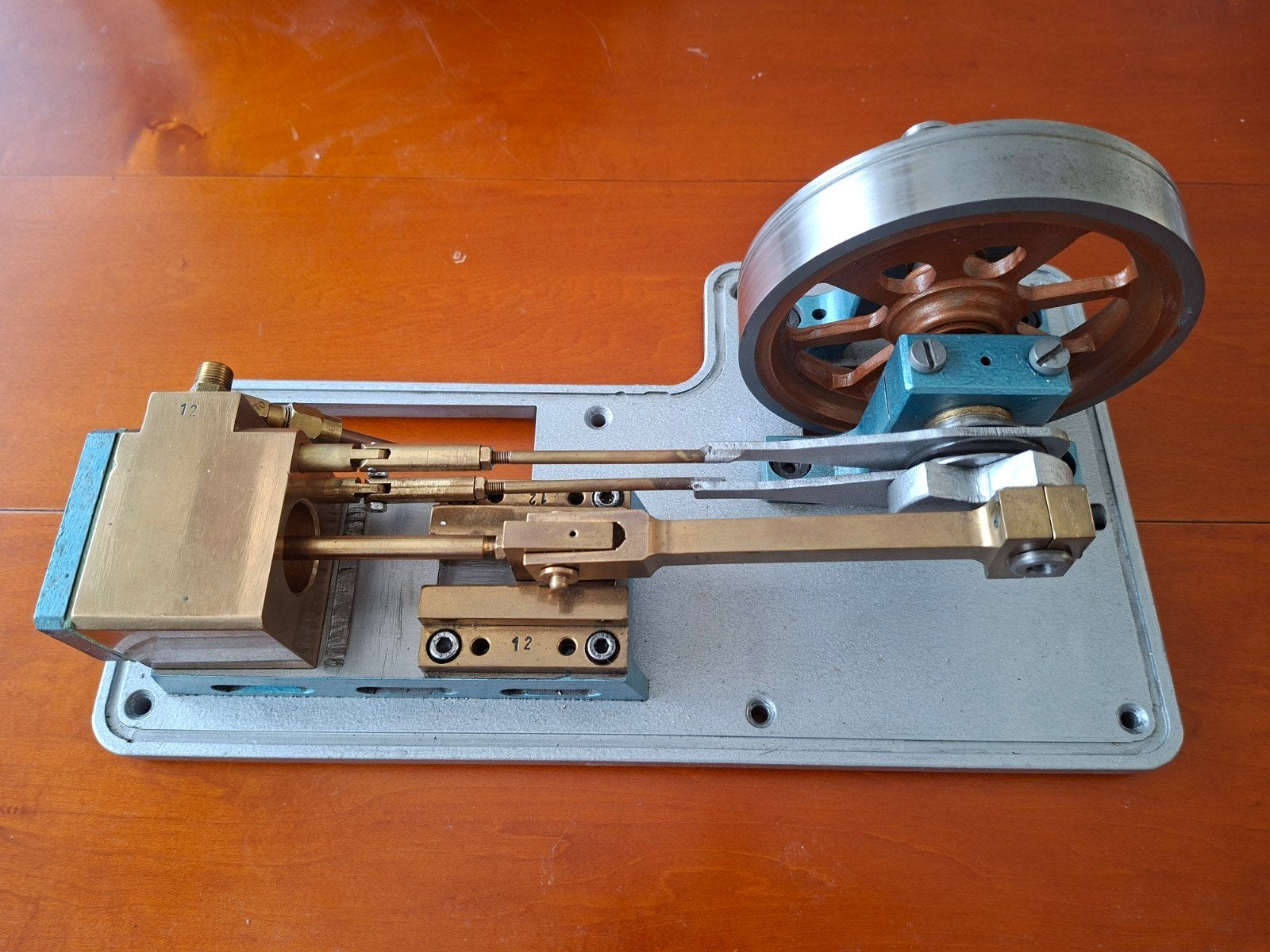 Grote Stoommachine (nog) niet goed werkend,, Hobby en Vrije tijd, Ophalen of Verzenden, Groter dan 1:32