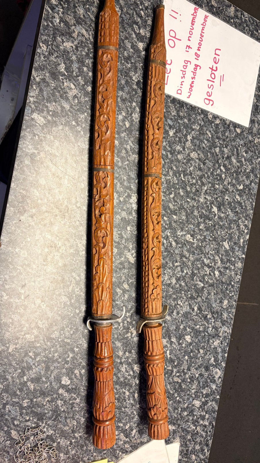 2 indonesische kris of dha zwaarden, Ophalen of Verzenden