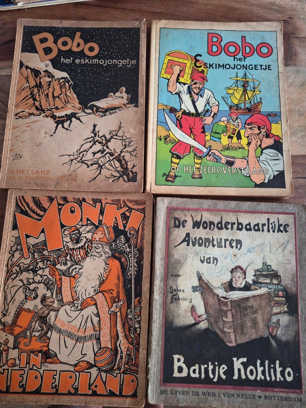4 Vintage kinderboeken: Bobo, Monki en Bartje Kokliko, Boeken, Stripboeken, Meerdere stripboeken, Ophalen of Verzenden, Gelezen