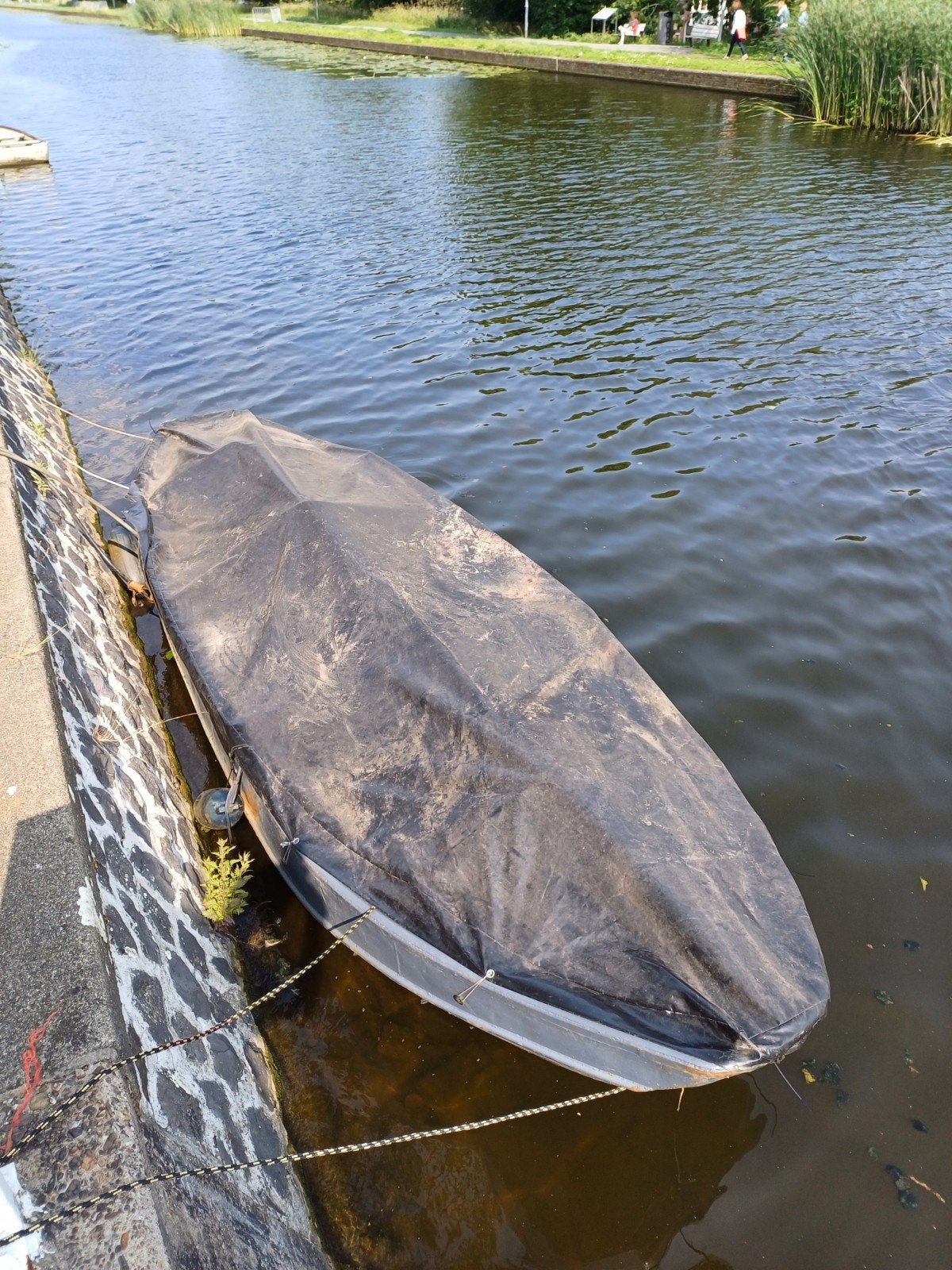 8 persoons stalen grachtenboot, Watersport en Boten, Ophalen, Gebruikt, Elektrisch, Dekzeil