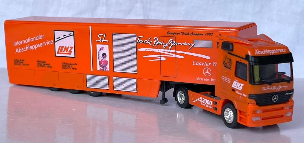 Albedo 250058 Mercedes-Benz Actros "SL Truck Racing Germany", Ophalen of Verzenden, Zo goed als nieuw, Bus of Vrachtwagen, Overige merken
