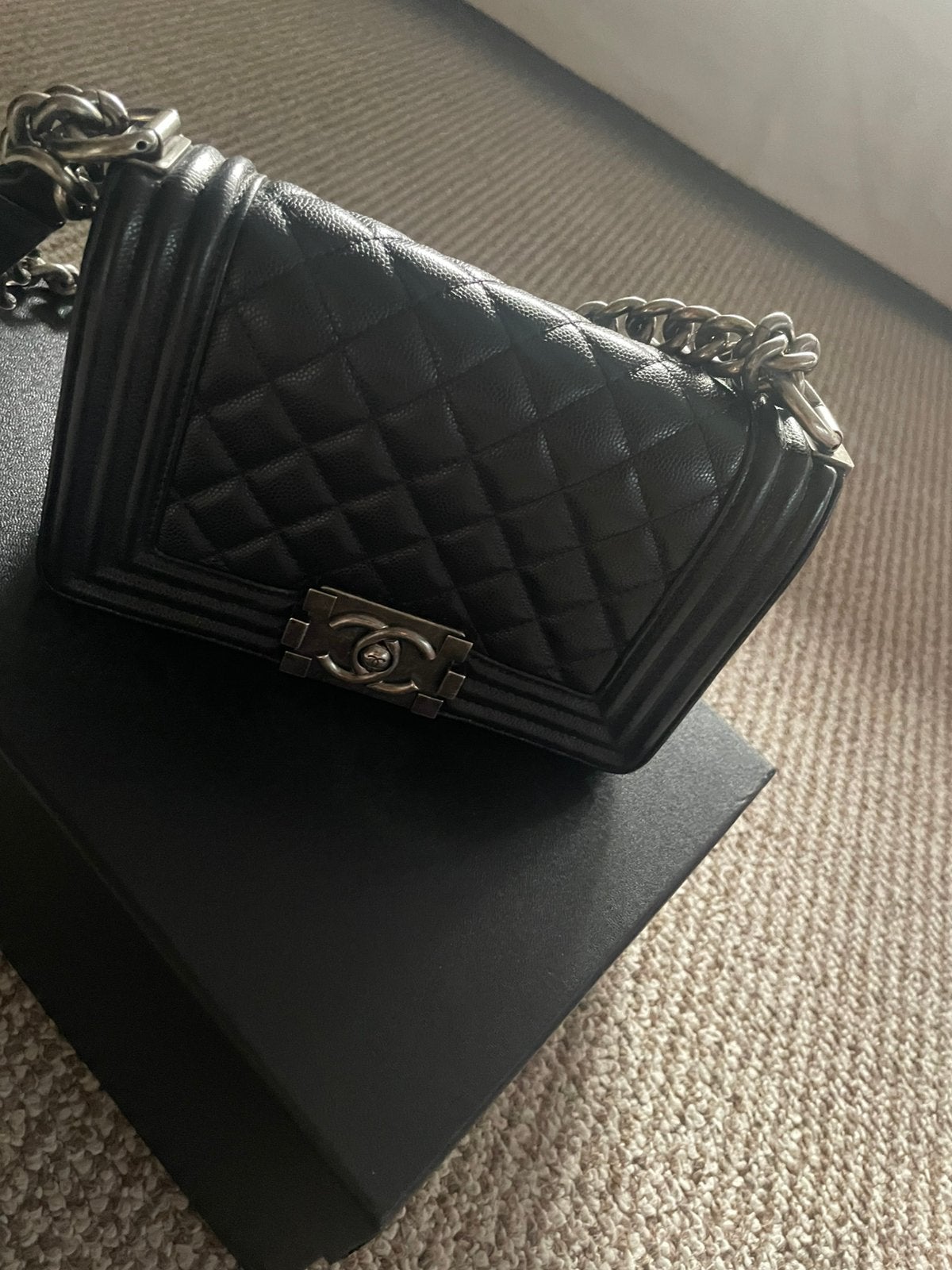 Small boy chanel Handtas, Ophalen of Verzenden, Zo goed als nieuw, Zwart