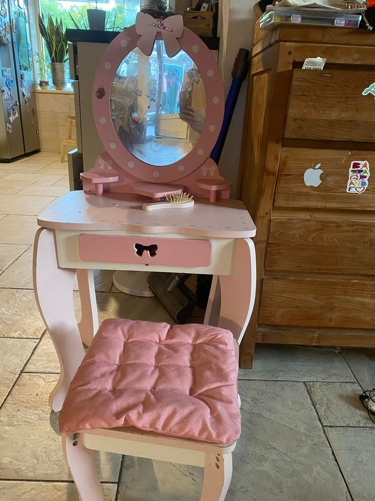 Kaptafel make-up beauty tafel voor kinderen GRATIS, Ophalen, Minder dan 50 cm, Gebruikt, Minder dan 100 cm