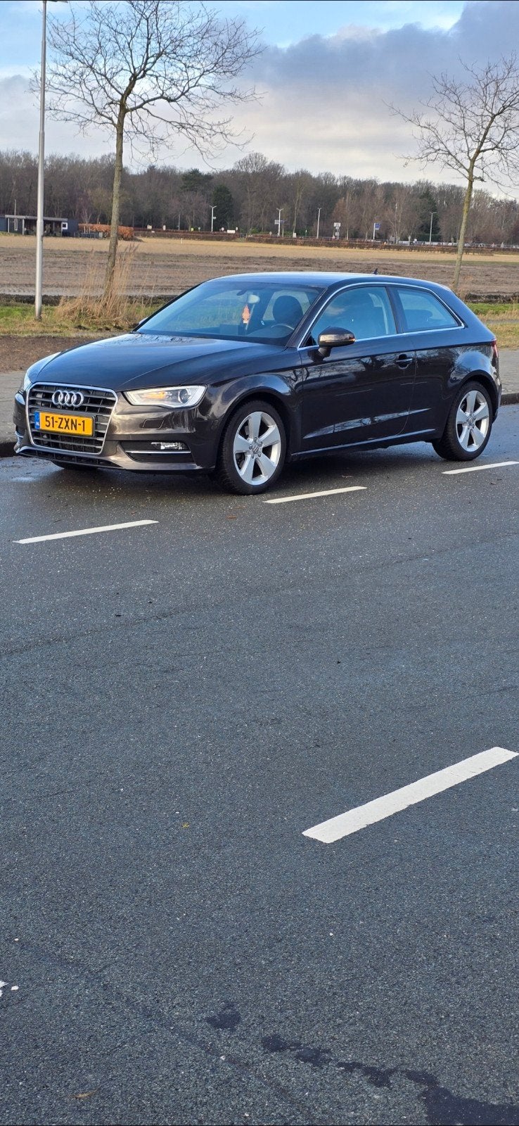 Audi A3 1.4 Tfsi 90KW 3D 2013, Auto's, Voorwielaandrijving, 4 cilinders, Bruin, 620 kg