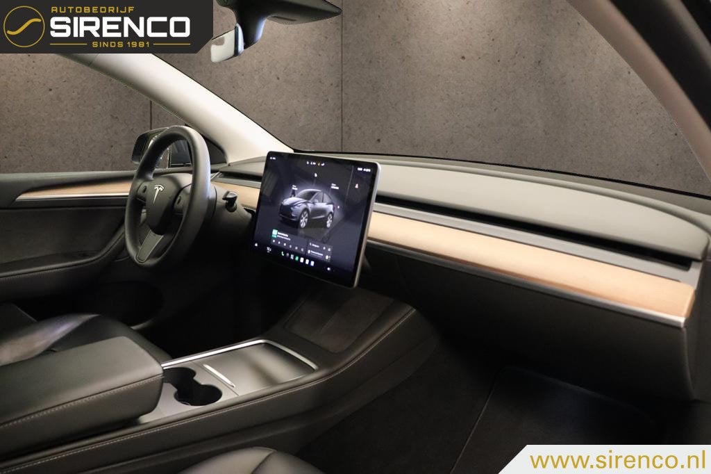 Foto 22 van Tesla Model Y Long Range AWD 75 kWh | leder |autopilot | 360