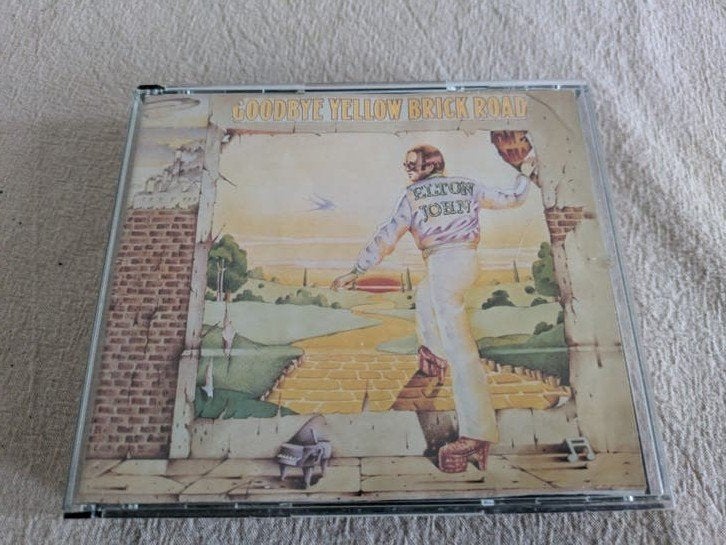 Dubbel SACD Elton John - Goodbye Yellow Brick Road (Deluxe E, Ophalen of Verzenden, Zo goed als nieuw, Album, Met bonustracks