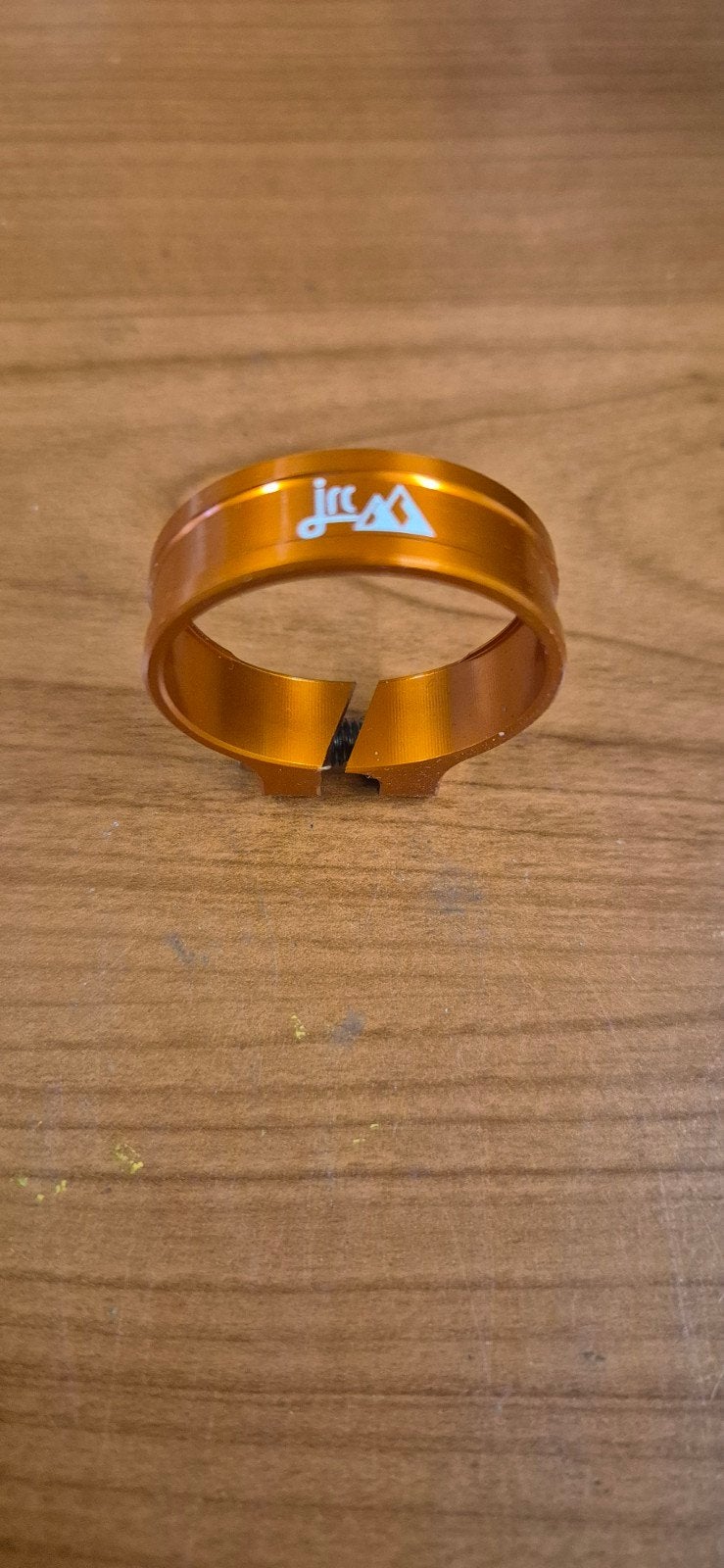 JRC Zadelpenklem 31.8mm Oranje, Fietsen en Brommers, Fietsonderdelen, Ophalen of Verzenden, Aluminium