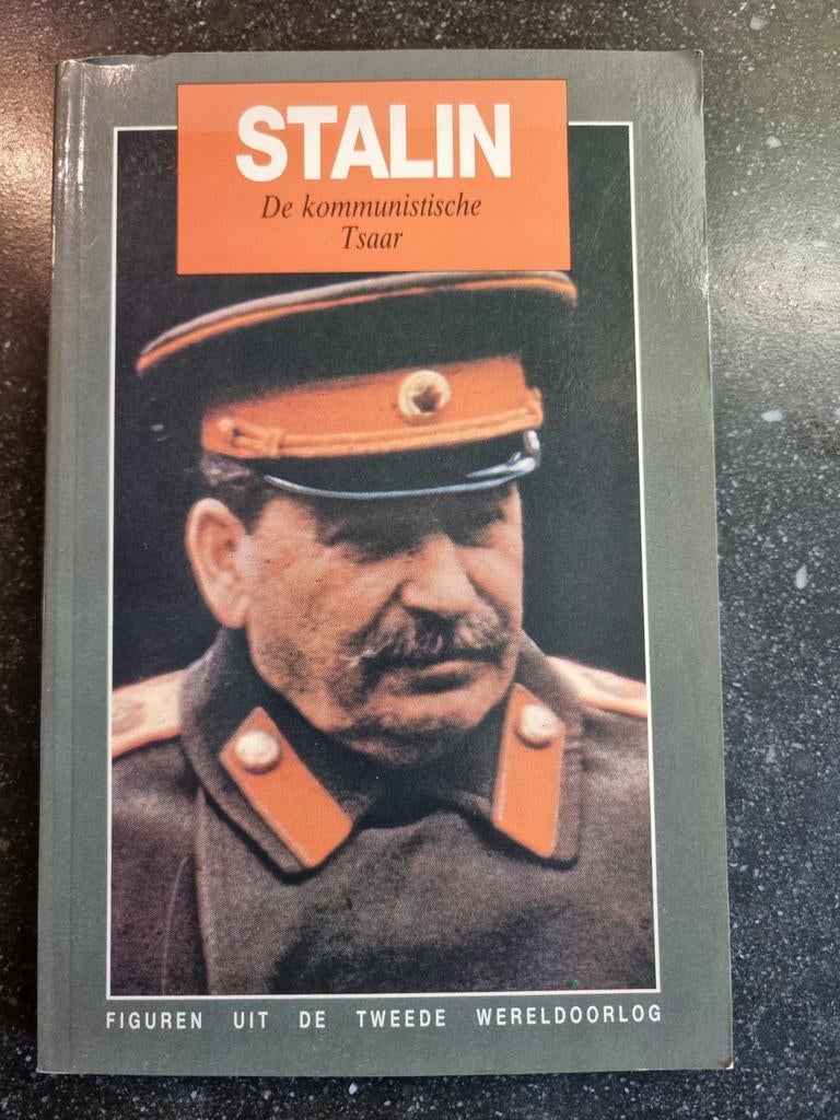Stalin: De communistische Tsaar - Figuren uit WO2, Boeken, Ophalen of Verzenden, Algemeen, Gelezen, Tweede Wereldoorlog