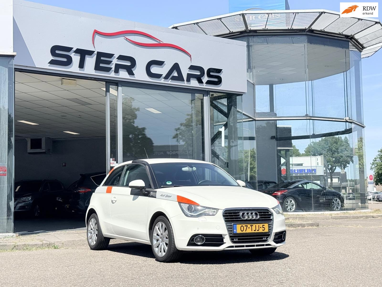 Audi A1 1.2 TFSI Ambition Pro Line|Airco|Stoelverwarming|Ond, Voorwielaandrijving, Euro 5, 86 pk, Electronic Stability Program (ESP)