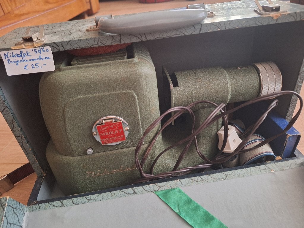 Projectiemachine '50/'60iger jaren vorige eeuw, Ophalen, Gebruikt