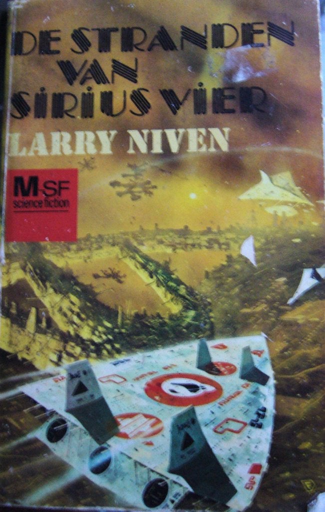 Larry Niven Stranden sirius vier Essef sf verhalen boek, Ophalen of Verzenden, Gelezen, Larry Niven