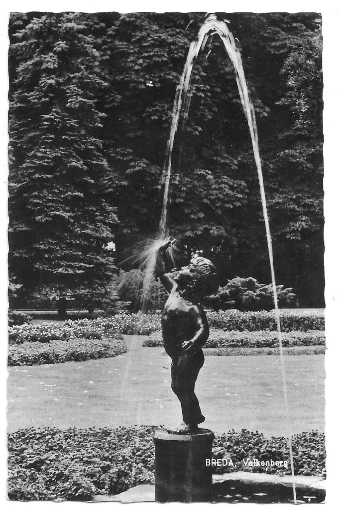 AK Breda - Beeld Manneke Douche Valkenberg, Verzenden, 1960 tot 1980, Gelopen, Noord-Brabant