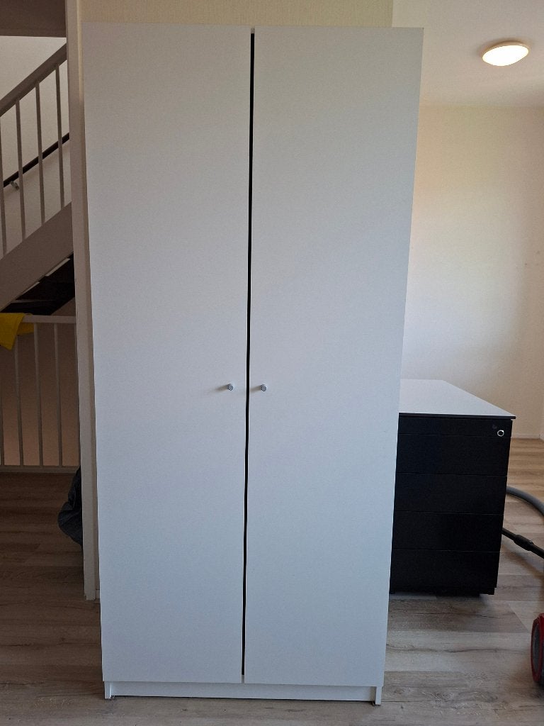 IKEA KLEPPSTAD Kledingkast met 2 deuren, wit, 79x55x176 cm, Ophalen, Met deur(en), Gebruikt, 50 tot 100 cm