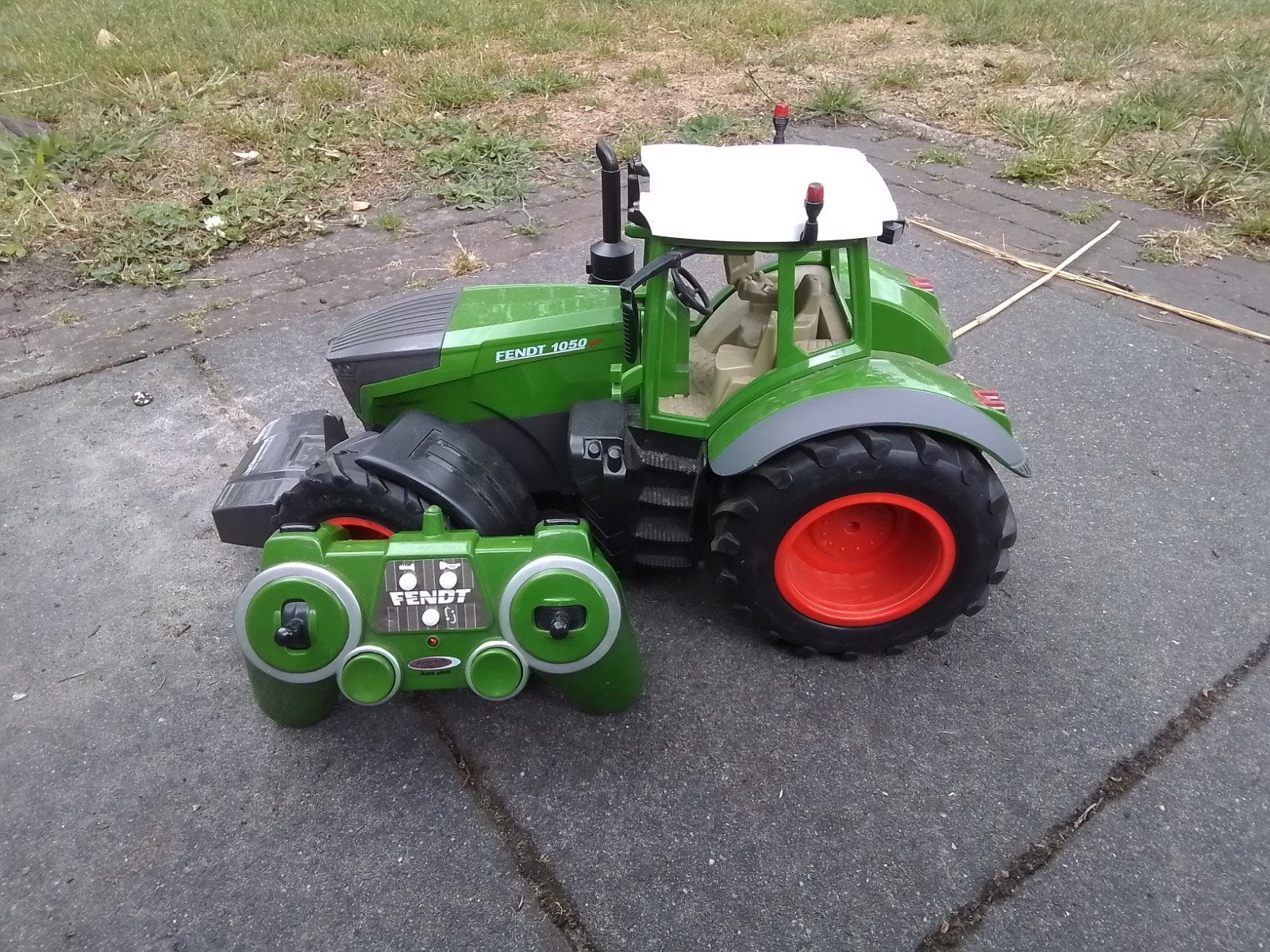 Fendt 1050 RC Tractor met Afstandsbediening, Elektro, Auto offroad, Ophalen of Verzenden, Zo goed als nieuw