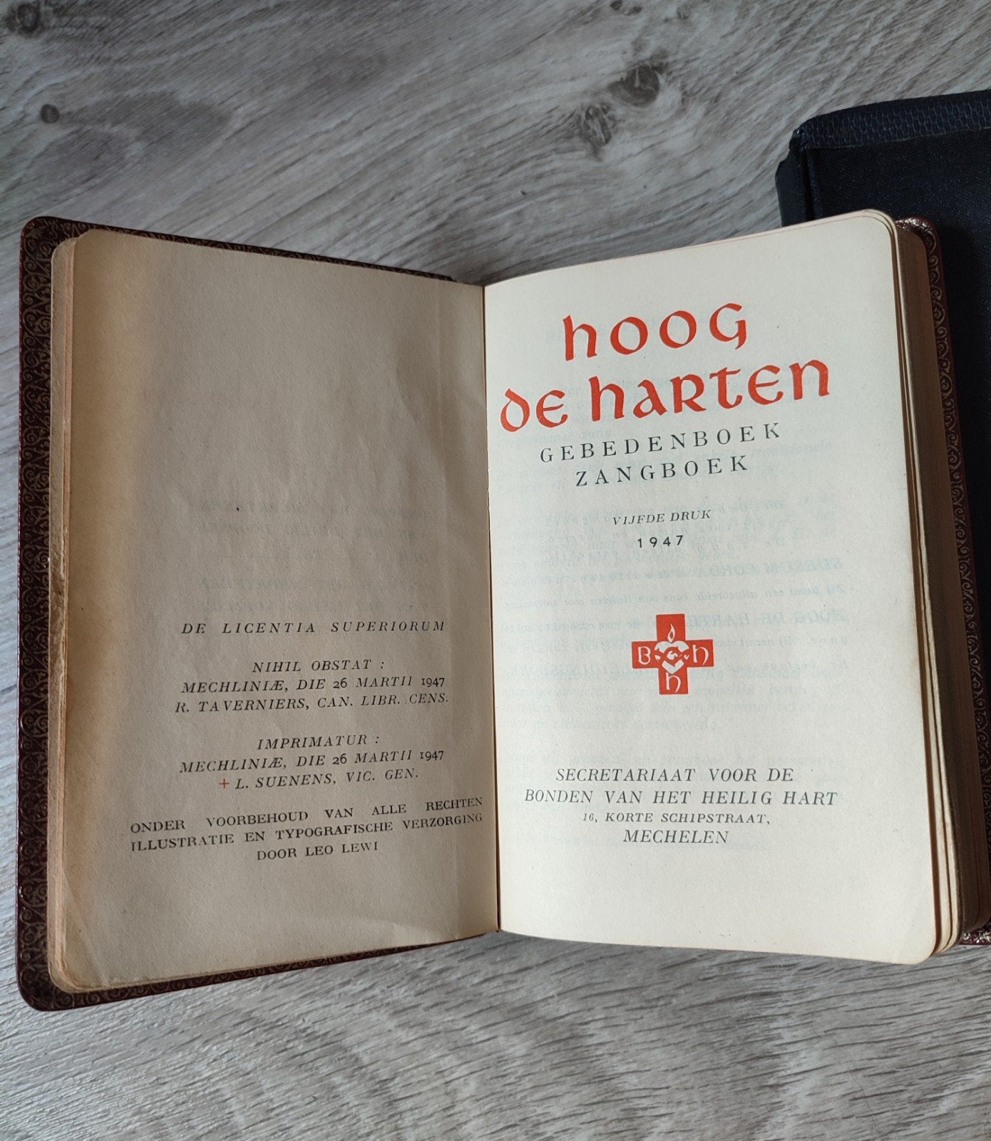 Hoog de Harten: Gebedenboek en Zangboek (1947), Ophalen of Verzenden, Secretariaat voor de Bonden van het Heilig Hart