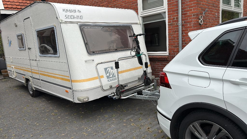 Kampeerklaar! Luxe Knaus Südwind met Airco & Stapelbed, Caravans en Kamperen, Verhuur